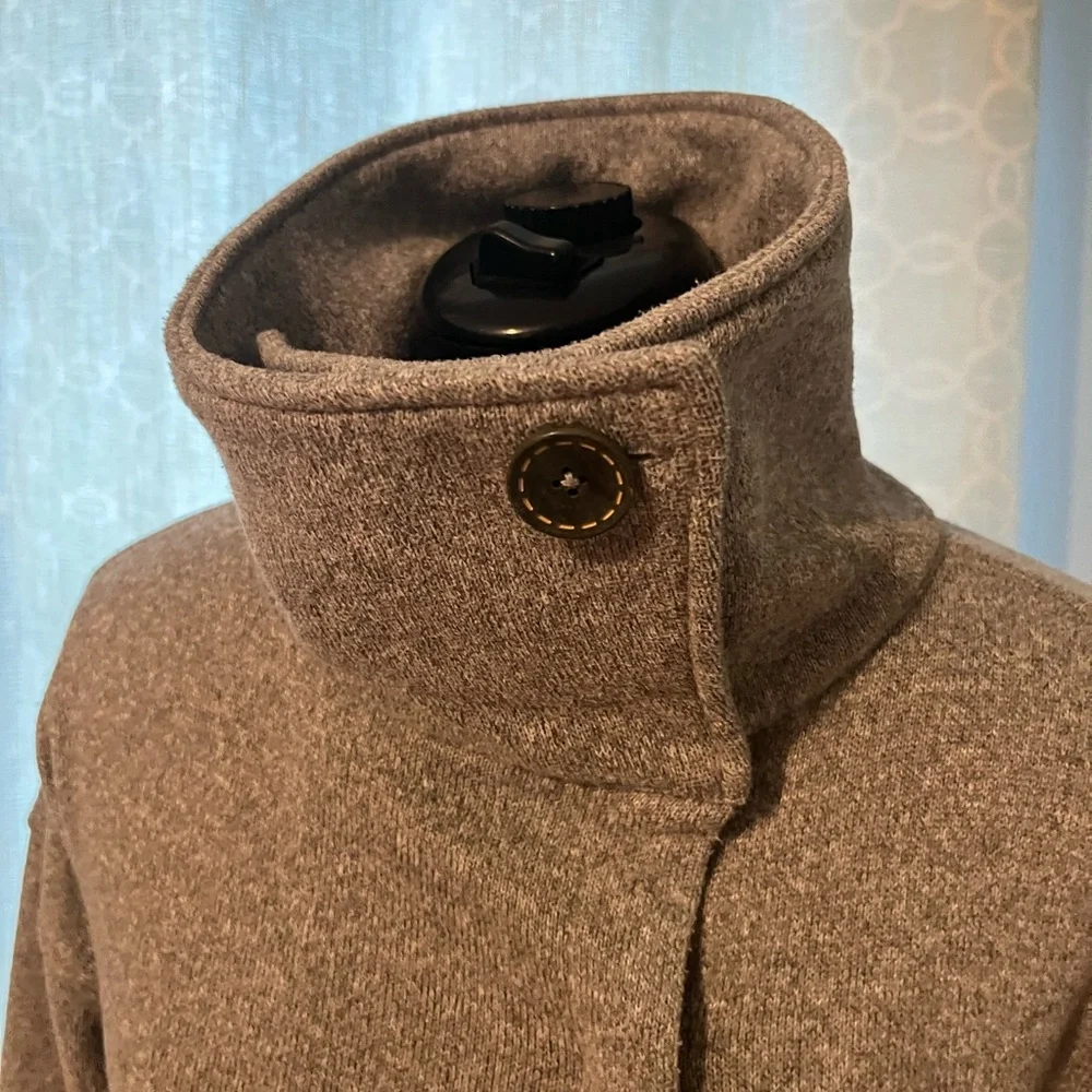 Roots sweater jacket - Picture 2 of 8